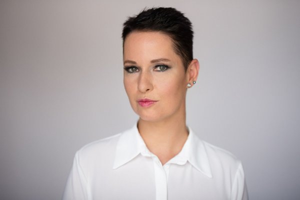 Nadine Dinter PR