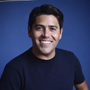 Lucas M. Pinheiro