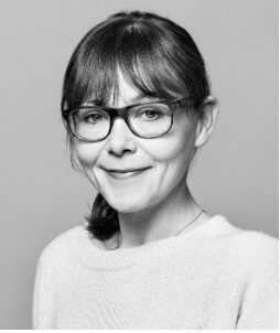 GoSee QUEST : <b>Manja Tai von Mutzenbecher</b>, Head of Art Buying, Jung von Matt Hamburg, supports the <b>GoSeeAWARDS and UPDATE BERLIN</b> together with the entire Art Buying Task Force, for you in a short interview here on GoSee