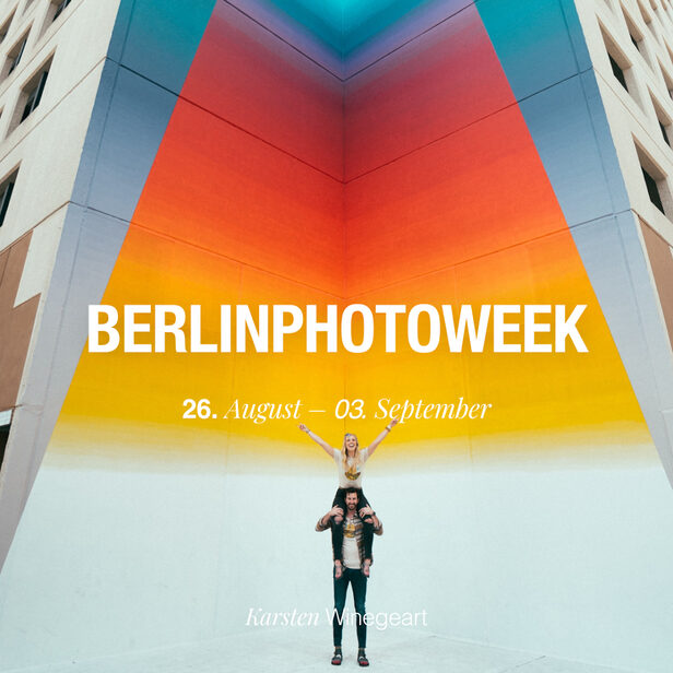 <b>BERLIN PHOTO WEEK 2021</b> invites visitors to exhibitions and talks at the R.A.W. area as well as further venues and galleries in Berlin and presents the winners of the EyeEm Awards as part of ‘Photographer’s Night’