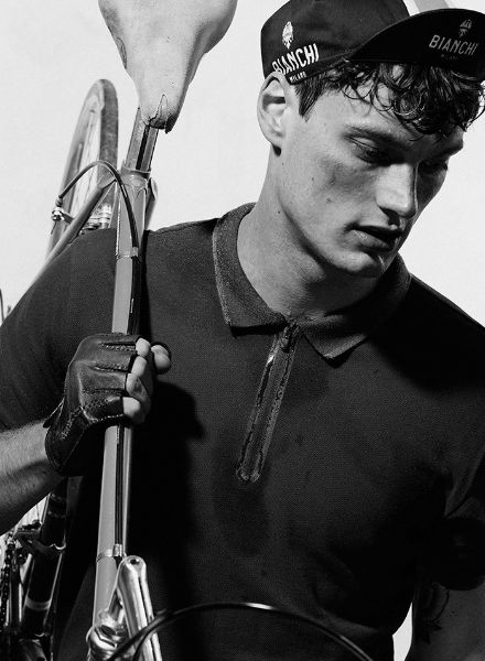 Homage to the historical bike race L'Eroica photographed by Sandro BÄBLER for KULT magazine