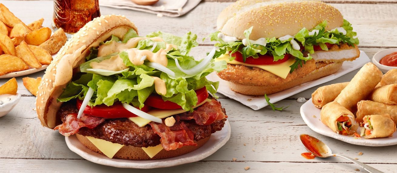 The 'Big Tasty' campaign for MCDONALDS by Krzysztof KOZANOWSKI c/o MENU made in Warsaw; we have two motifs for you on GoSee