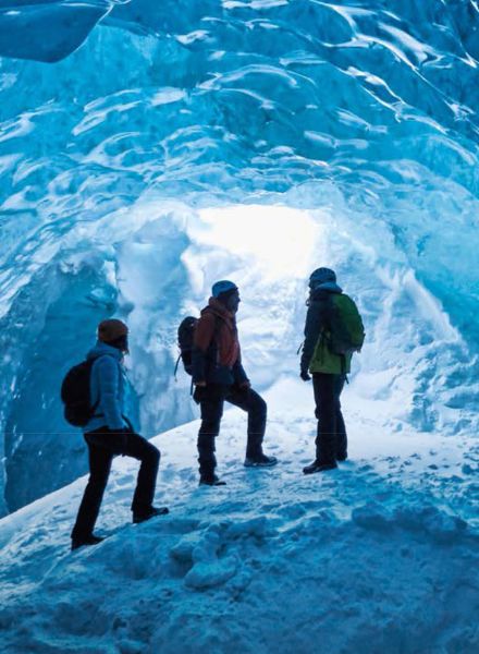 Natural Born Explorers : Full-service productions in unusual places on Earth – for JACK WOLFSKIN in Iceland and the Arctic