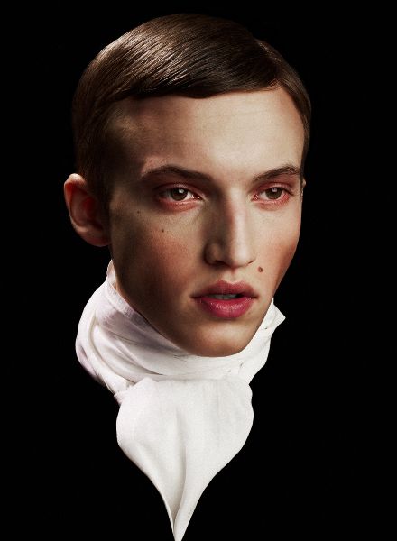 Samuli Karala fotografiert Produkteinführung von CIEN COSMETICS für Supermarktkette LIDL mit Kirsi Pyrhönen und FOLK Finland sowie Beauty Special mit Adriana Mockovciakova für INSTYLE CZ