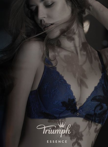 Graphic+ produces the TRIUMPH Essence Asia Fall 2016 catalog with Clara Alonso and TRIUMPH Find the One 'Forever Young' Asia Fall 2016, plus meet them in person at UPDATE16 in Berlin
