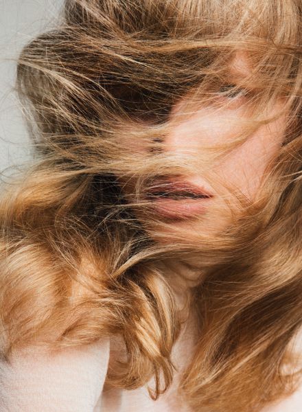 KARINA BEDNORZ : Hair-Explosions für BISOUS MAGAZIN, Kids Fashion für NEXT UK, Stills & Beauty für HARPER`S BAZAAR und HEELBOPPS Absatzschoner