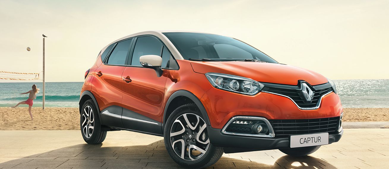 'Warum nicht?' - is what the RENAULT campaign by ANKE LUCKMANN, made in Barcelona asks you