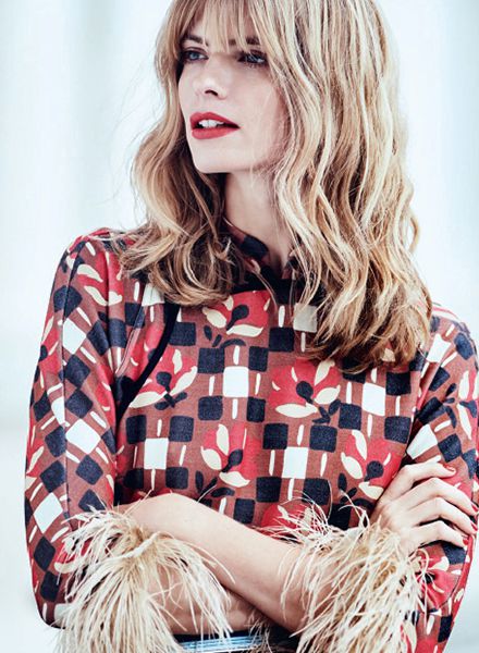 Super Top Julia STEGNER c/o LOUISA MODELS auf dem 'Bright Future' April-Cover der HARPER'S BAZAAR UK