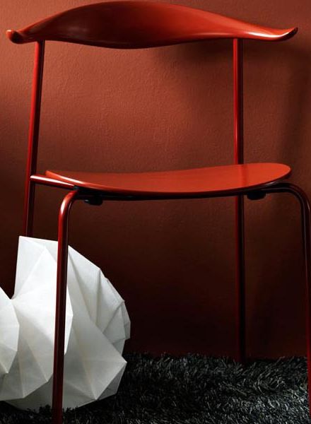 Set styling for an interior spread in RESIDENCE magazine by Cecilia TIVAR c/o AGENT MOLLY & CO