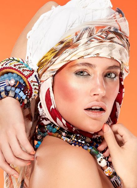 'Sensual Beauty' in WOW magazine Berlin, photographed by CARINA JAHN