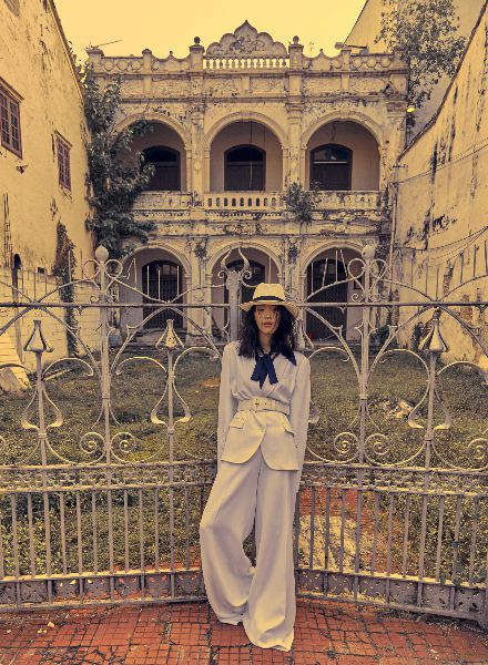 LISE ANNE MARSAL photographs Asia's Next Topmodel Layla Ong for GALA France in the historical Majestic Hotel in Malacca
