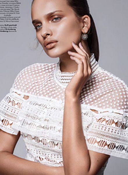 Brilliant model TAYNARA c/o LOUISA MODELS in Greek L'OFFICIEL; we have three photos by Alex Schier for you on GoSee