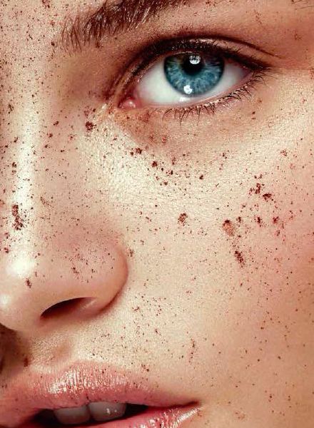 'Fall Inspirations' – the beauty editorial in L'OFFICIEL Middle East featuring Johanna S. c/o EAST WEST MODELS