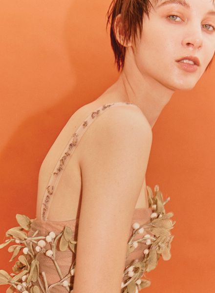'Jardin Fleuri' – the 'Dior Haute Couture Special' in MANIFESTO magazine with Nastya SUMMER c/o LOUISA MODELS in a main role, photos by Tak Sugita