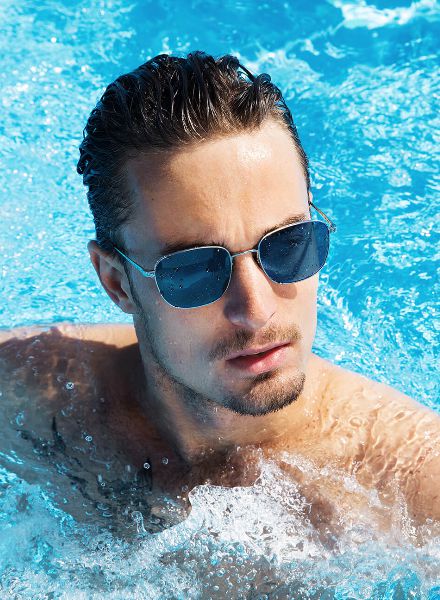'Frame your Personality' - FRANK LÜBKE fotografiert die neue MUNICEYEWEAR Brillen und Sonnenbrillen Kampagne