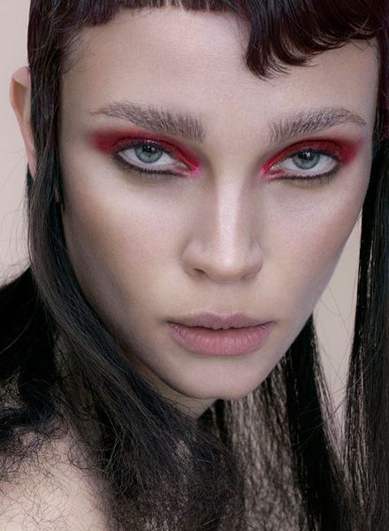 Super-Beauty-Editorial im LUCYS Magazin mit Model Lais MACHADO c/o LOUISA MODELS, Fotos Gian Andrea di Stefano