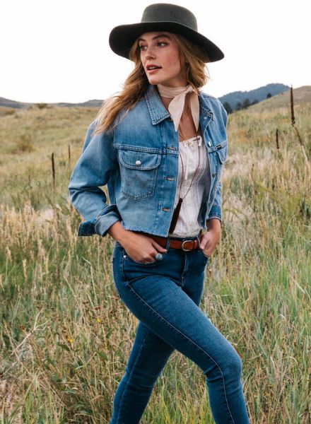 Die WRANGLER Kampagne HW 17 starring das All American Model Brooke REGISTER c/o LOUISA MODELS, Fotos Anthony Shea