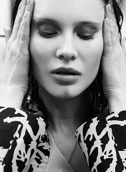 'Paris Languor' - the fashion editorial in FANTASTICS magazine with Anna NAZARETSKAIA c/o LOUISA MODELS is "full of stylish ennui"... shot by Francois Berthier, styling: Karen Perez