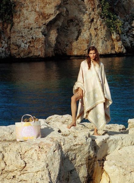 The RODEBJER Pre-Fall 2018 collection with styling & set design by artist Liselotte WATKINS c/o LUNDLUND, photos: Alice Rosati