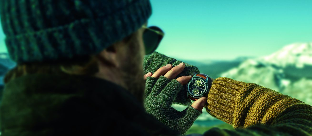 '1858' - die exklusive Uhren Kollektion aus dem Hause MONTBLANC, fotografiert von Cyrill Matter in Aspen - Art Buying von SOLOMON I WINTER
