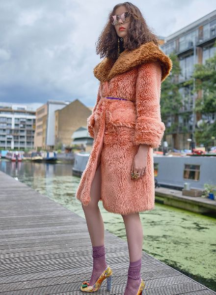 Bernd Ott presents stylish streetwear impressions from London in Salve magazine and photographs the 'Spring Awakening' in Cape Town