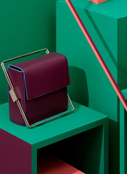 LAUTEM 'Handmade in Spain' - Still Life Fotografin Paloma Rincon c/o COMMON ERA zaubert die perfekten Settings für die neue Taschen Kollektion 'I Got Rhythm Bag'