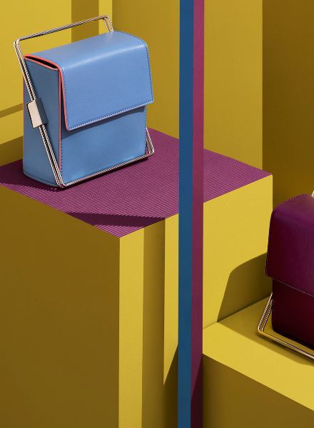 LAUTEM 'Handmade in Spain' - Still Life Fotografin Paloma Rincon c/o COMMON ERA zaubert die perfekten Settings für die neue Taschen Kollektion 'I Got Rhythm Bag'