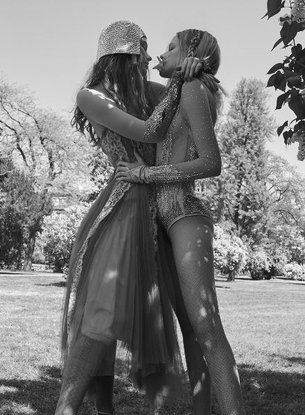 GUCCI Special featuring Leontyna Sirinova & Aneta Mestanova in ELLE Czech – the spread and a well-blended selfie by star photographer ANDREAS ORTNER for you on GoSee