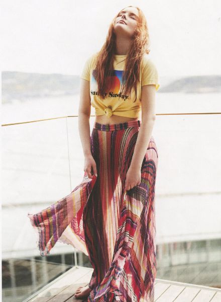 Norwegian beauty Karoline BJORNELYKKE c/o LOUISA MODELS enjoys her 'Summertime' in ELLE Norway, with photos by Isabel Watson