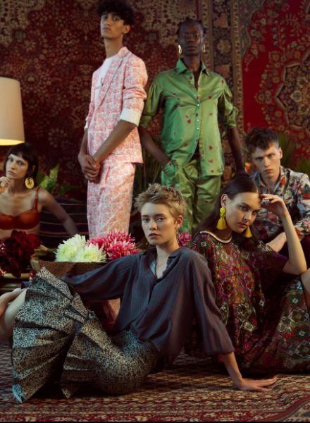 'Smoking Glow' in THE FORUMIST - hair & make-up by Katharina Handel & Tina Fischbach c/o BASICS.BERLIN, photos: Sebastian Donath