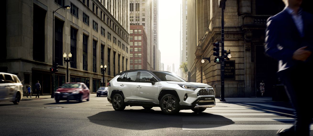Marcus Philipp Sauer PHOTOGRAPHS THE NEW TOYOTA RAV4 FOR PRODIGIOUS LONDON IN CHICAGO