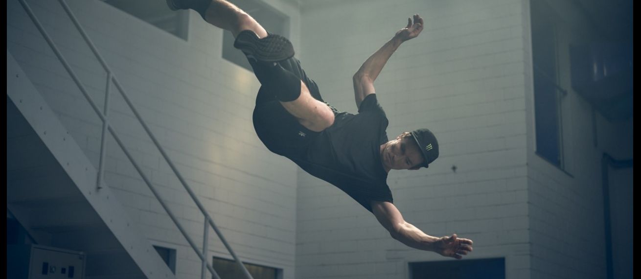 Severin Wendeler : Swiss Ski athletes put the pedal to the metal for Swisscom and Heimat Zürich, the Cadillac XT4 campaign, baseball player CJ Wilson in the new Porsche 718 Cayman GT4 Clubsport, plus the ELITE PARTNER commercial