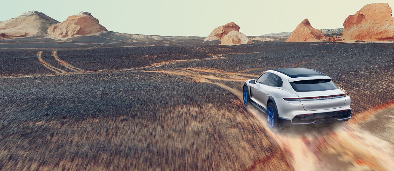 With the Porsche Taycan Cross Turismo across the Taklamakan desert – transportation photographer Steffen Jahn explores the Silk Road for you