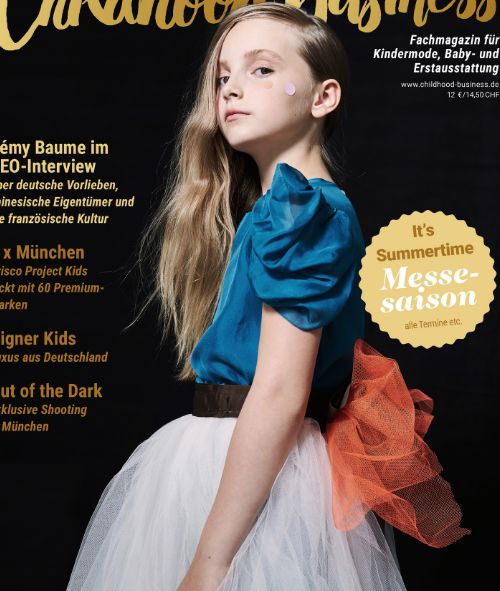 'Out of the dark' for Childhood Business mag - photos by Sabine Duerichen c/o KRISTINA KORB