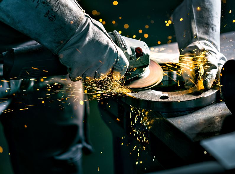 Scanderbeg Sauer : a shoot at Shenyang Yuanda Compressor China for the Burckhardt Compression annual report & corporate motifs for the Mechtop company brochure