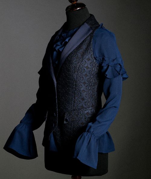 'Made of Stardust' - FRANK LÜBKE photographs the campaign & lookbook for AYMUSE Women's Vests