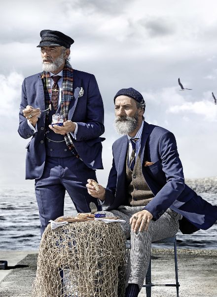 Stylische APPEL FEINKOST Kampagne mit Art Buying von SOLOMON I WINTER und Modefotografin Sina Götz c/o Klaus Stiegemeyer im Auftrag von Pahnke Markenmacherei