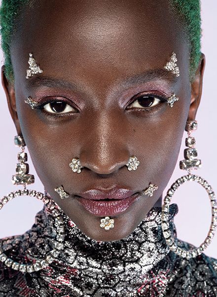 'Fantasia de Verao' in HARPER'S BAZAAR Brazil and Beauty for L'OFFICIEL Malaysia - hair & make-up by Michael SALMEN c/o BIGOUDI, photos: Andrea Klarin