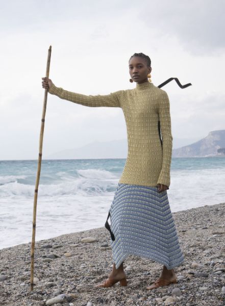 Özge EFEK c/o les ARTISTS by Josef Stockinger styled for MANIFESTO HK magazine, in the fashion spread photographed on the open sea by Angelo Lamparelli