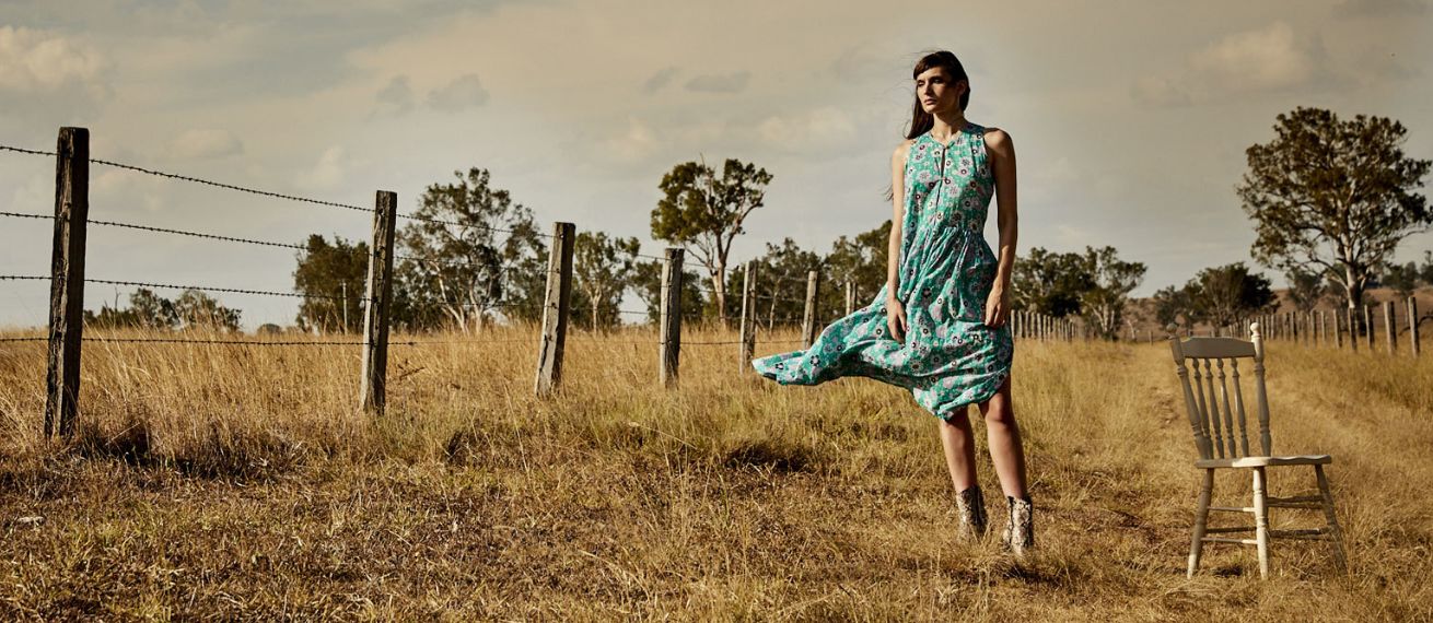 Blasius ERLINGER c/o HILLE PHOTOGRAPHERS inszeniert 'Simple Life' für das GUIDO Magazin von Designer & TV-Star Guido Maria Kretschmer im australischen Queensland, Styling & Editor Swolke Karberg