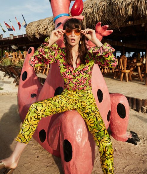 Tina Luther photographs model Grace Anderson for the Holiday issue of GRAZIA in Aruba - post production of the spread by Retouched-Studios