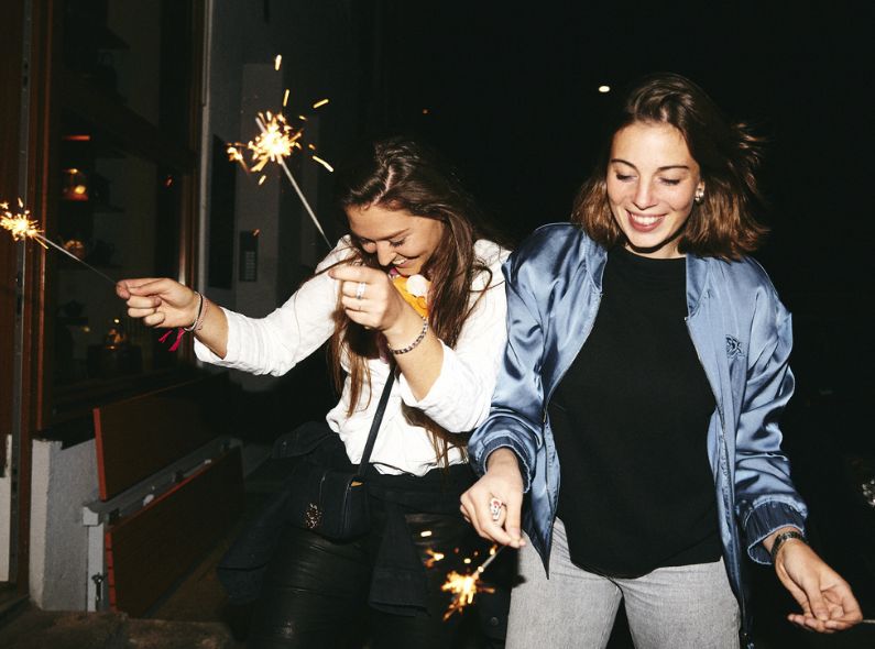 Lara Freiburger, Carina König und Maximilian Motel - SEVERIN WENDELER freut sich über drei Fotografen-Neuzugänge für ihre Division "YNG TLNTD HNGRY by Severin Wendeler"