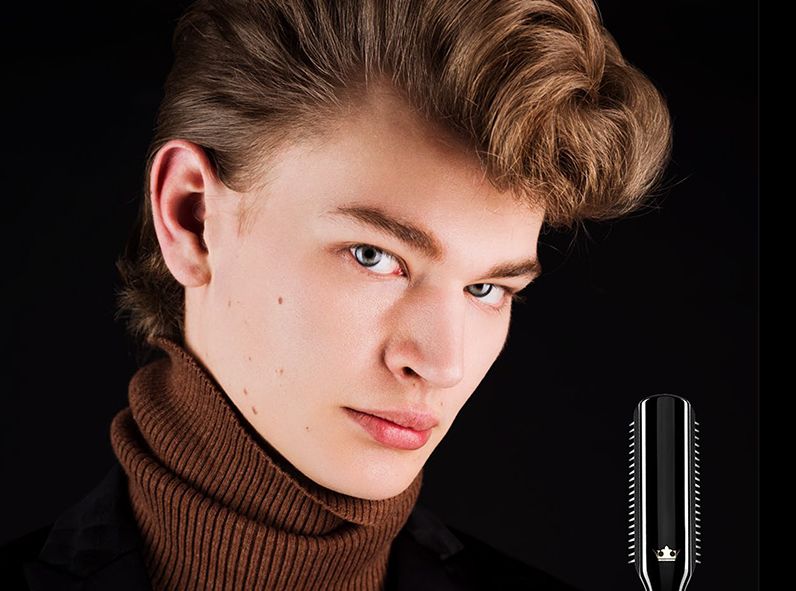 Brodybookings : vermittelte Models für DENMAN 3D Haarbürste, PAL OFFNER Herbst/Winter '19 Kollektionsshooting, LEWIS Mag und freie Fashion Editorial Strecke