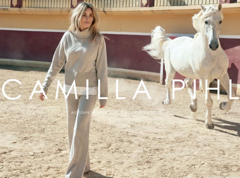 Stockholm-based fashion photographer ASA TALLGARD shot the CAMILLA PIHL Fall/Winter 2019 campaign – naturally with Camilla Pihl, Norway’s well-known blogger, influencer and designer in a supportive lead role