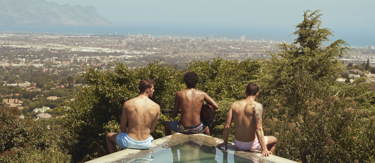First Productions, South Africa : presents campaigns for WALDER SHOES, BROOKS BROTHERS, IMPRESSIONEN, JULES SUNDAY, SIGMA, is ready to roll for the new photo & film season in Cape Town ... and is looking forward to UPDATE-19-BERLIN