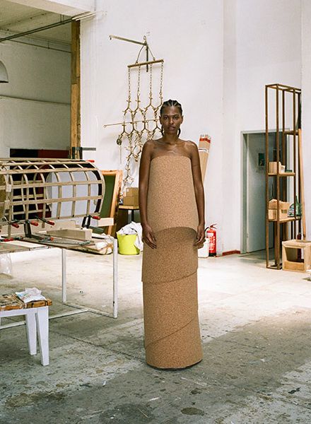 Bigoudi, HMS : Beauty support for IRIS VON ARNIM and SANDRO PARIS, INTERVIEW MAGAZINE, grooming for TOYOTA and Mr. ICON, FILA, BRUNO BANANI, GALA, RE-EDITION, BEEF! mag, and new entry stylist Marian SCHLICKER
