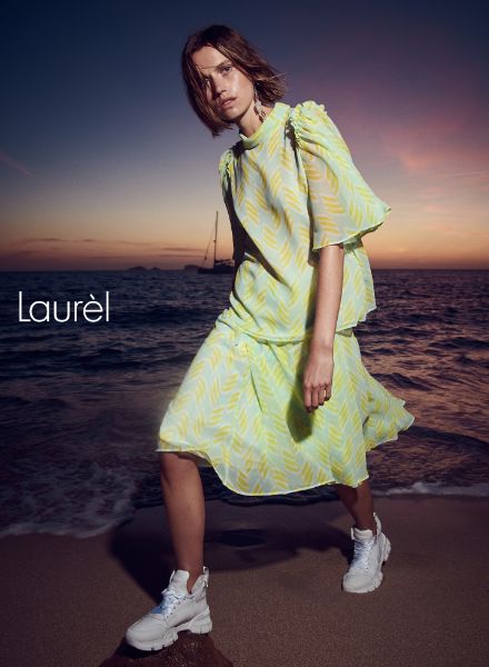 Die schöne Niederländerin Cato van EE in der LAUREL FS 2020 Kampagne, fotografiert von ANDREAS ORTNER auf Ibiza