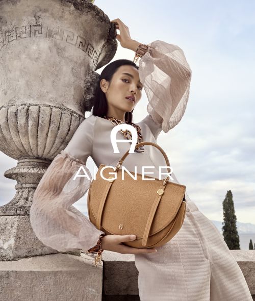 Die Models Anna Mila Guyenz, Lupine Wang und Aira Ferreira in der AIGNER Divine Kampagne FS 2020 - Fotos ANDREAS ORTNER