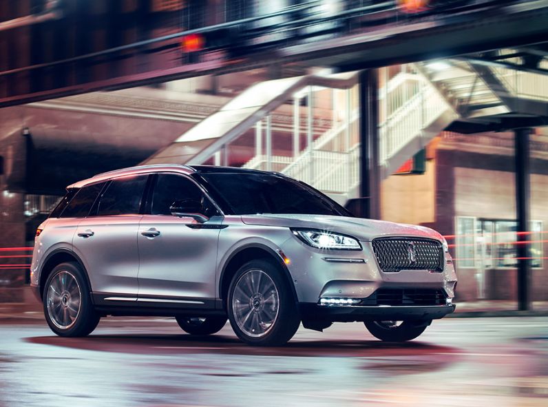 ‘The Power of Sanctuary’ - MATTHEW JONES photographs the all-new 2020 Lincoln Corsair on location in Chicago, Illinois for the agency Hudson Rouge