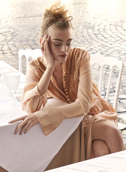 Berit Heitmann lebt 'La Dolce Vita' für das IN THE MOOD Magazin von BONGENIE GRIEDER - ANDREAS ORTNER fotografierte für die neueste Ausgabe des hauseigenen Heftes mit dem Deutschen Topmodel in Rom